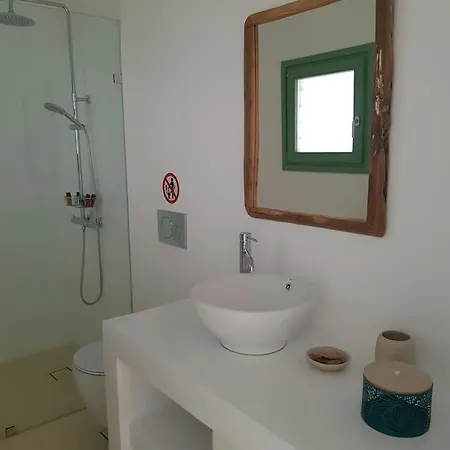 Apartment Secret Garden - With Jacuzzi *